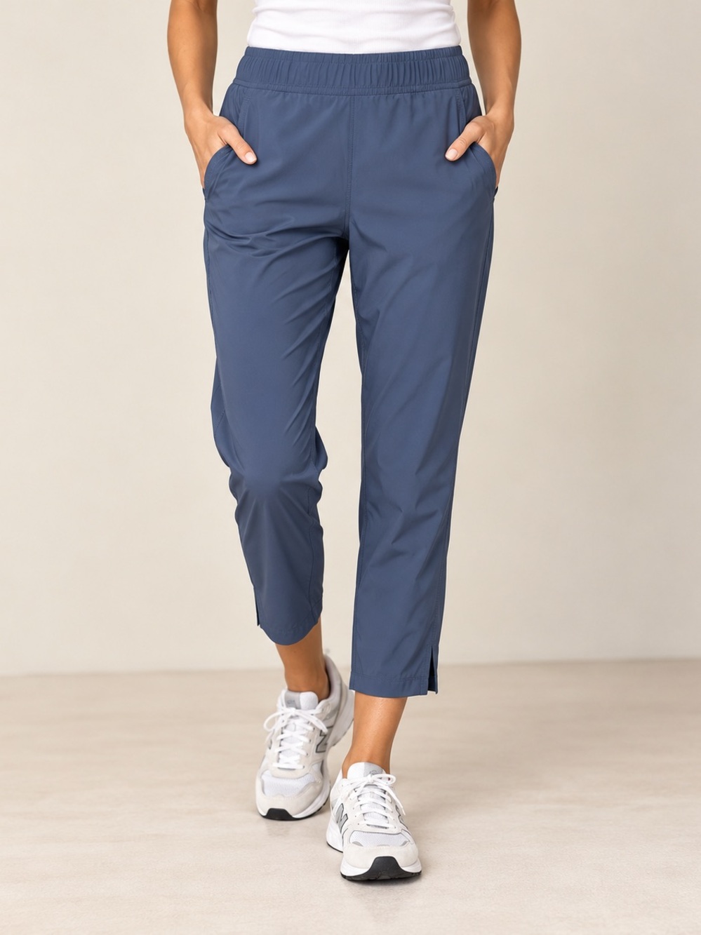 Eddie Bauer Blue Lightweight Ankle Pants
